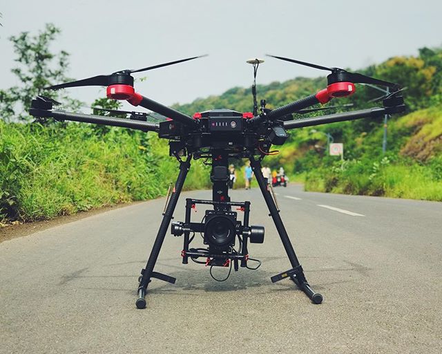 DRONEZ // Making aerial magic with @uavantage in Maharashtra, India 🇮🇳 #djiglobal #hasselblad #aerial #setlife