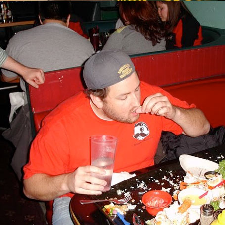 TIME: JUST UNDER THE WIRE JAY DUCOTE Jay Ducote, orignally from Baton Rouge Louisiana, was the 5th person to defeat our Kodiak Arrest food Challenge… just under the wire! Nice job Jay. You can check out Jay’s culinary adventures at: www.biteandbooze.com