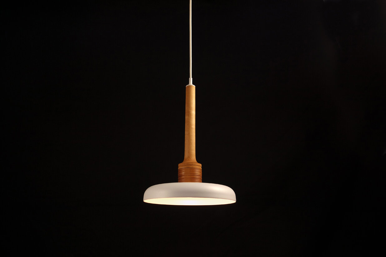 Stria wood pendant light, 16 inches tall
