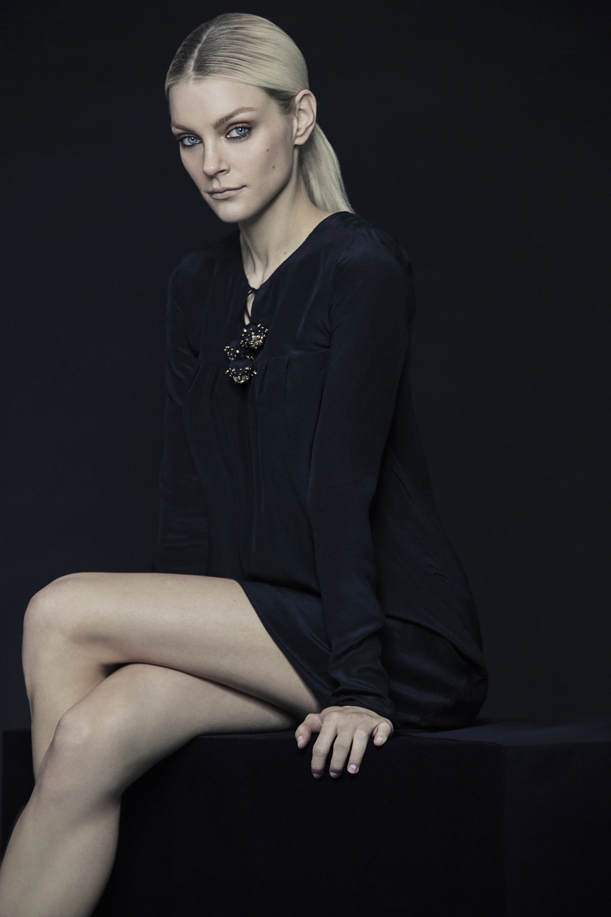 Copy of LOOK 18 AZEEZA.jpg