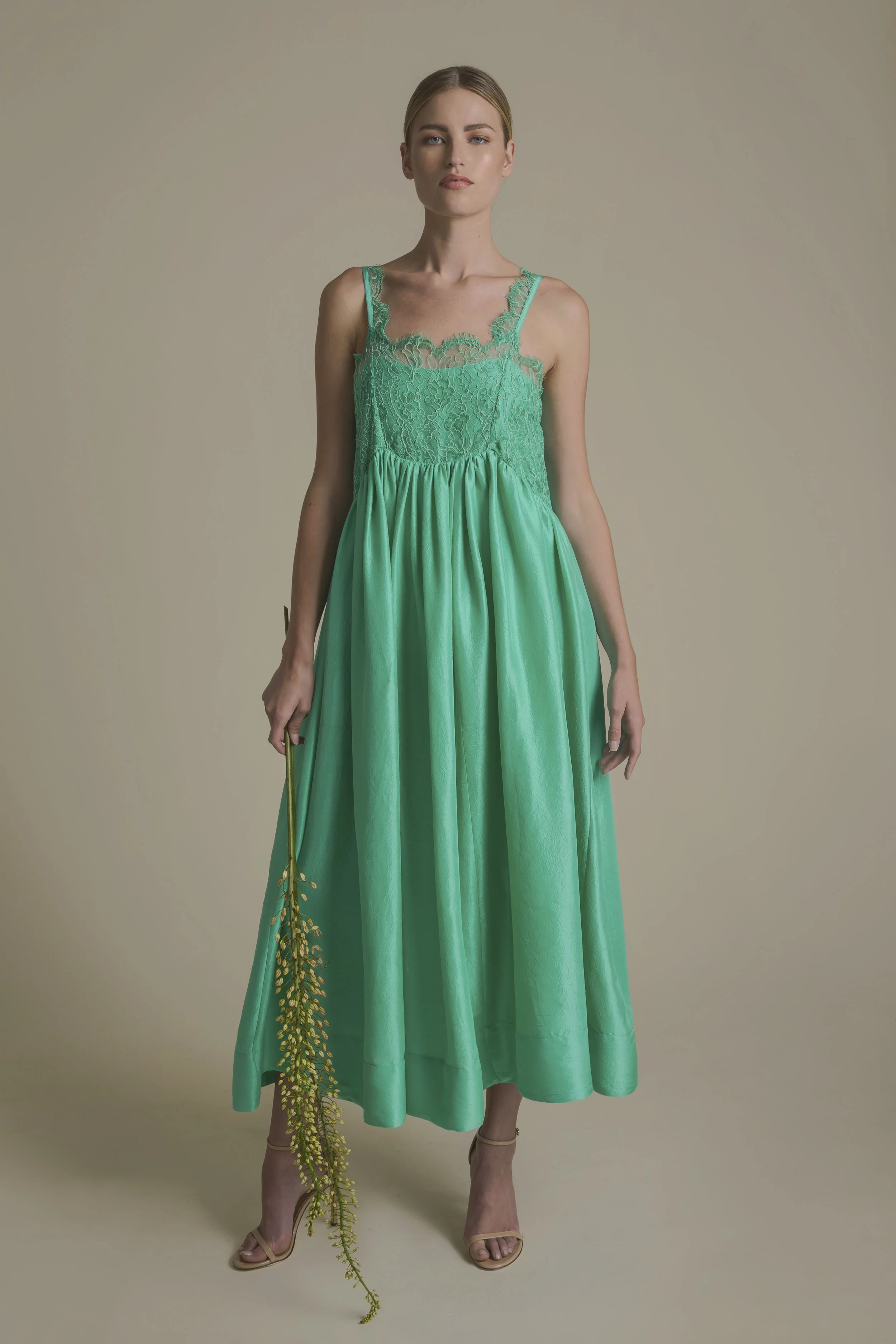 Azeeza_SS18-26.jpg