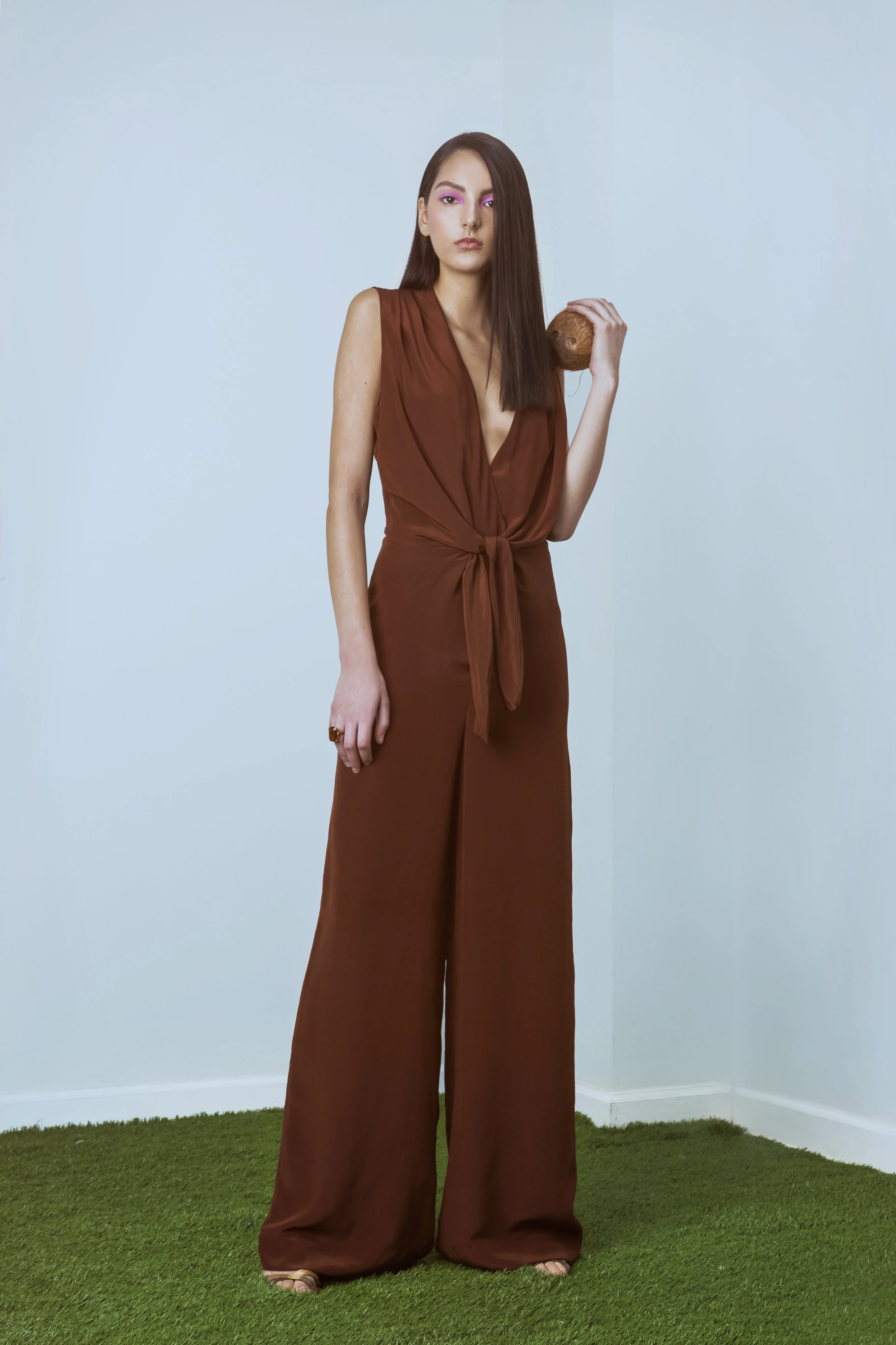 Resort 19-2.jpg