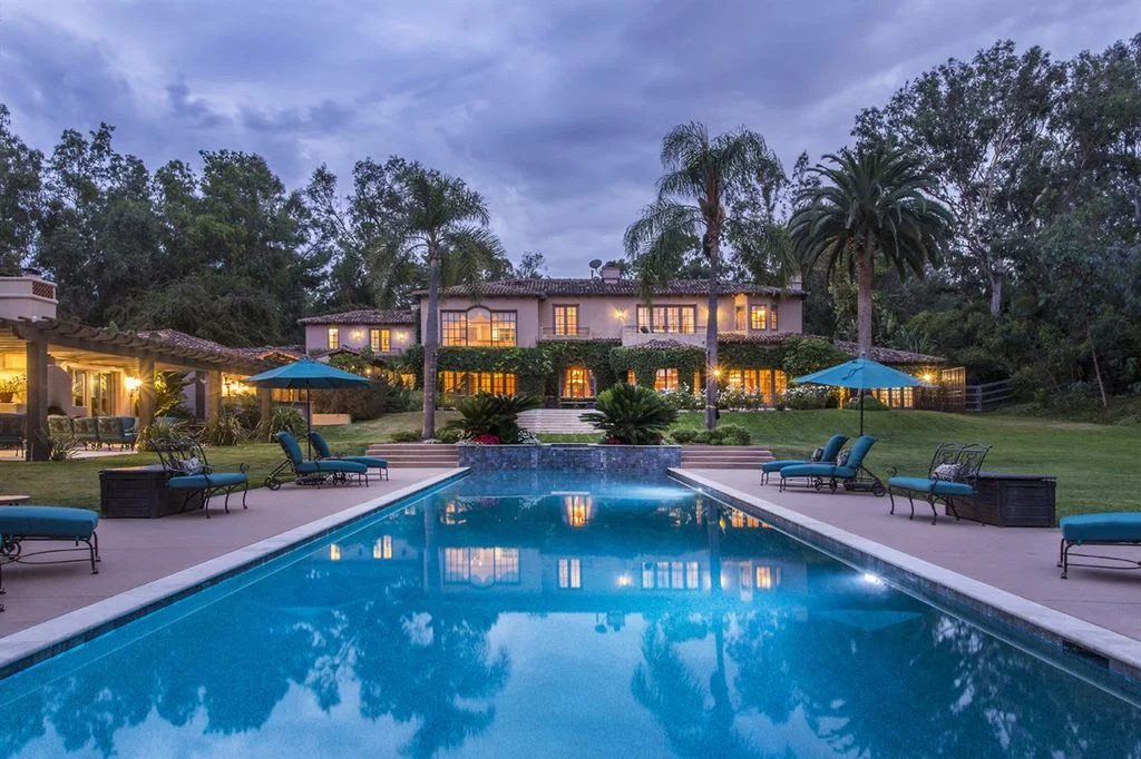 San Diego Pool Party Pre-View Mixer and Calidi Presentation