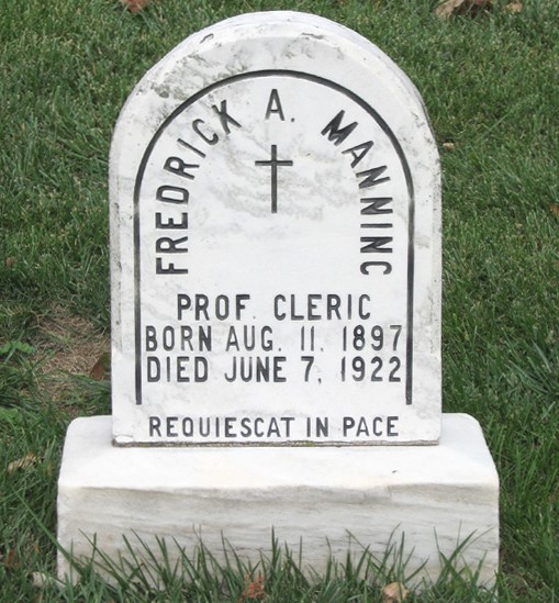 Manning Frederick-17.jpeg