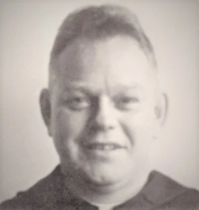 Robinson Edward G-17.jpeg