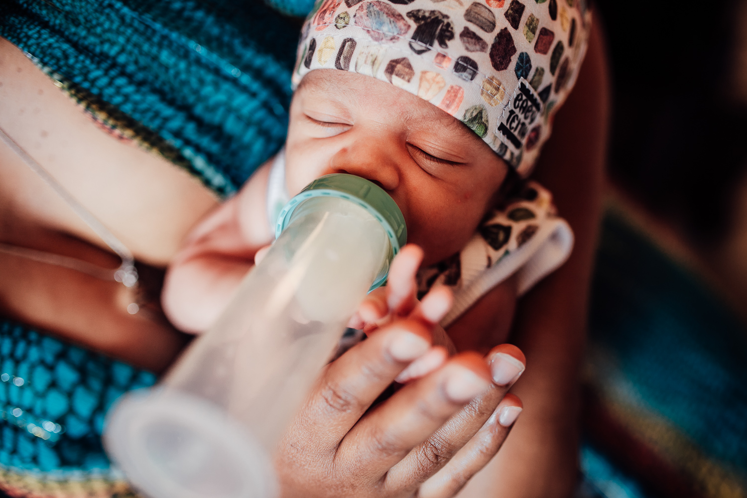 storytelling newborn session-2.jpg