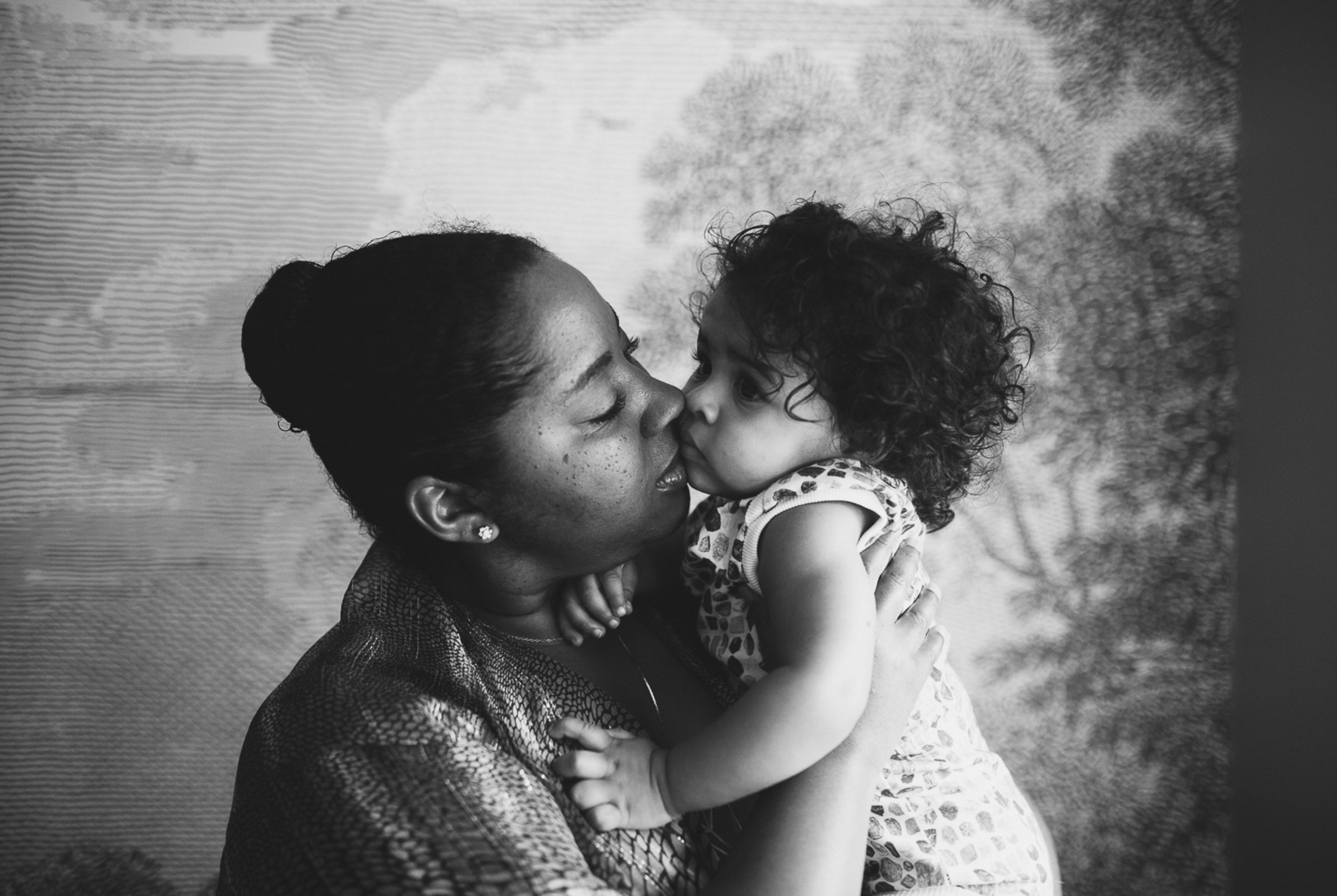 Newborn family session at the farm • Maryland family photography
