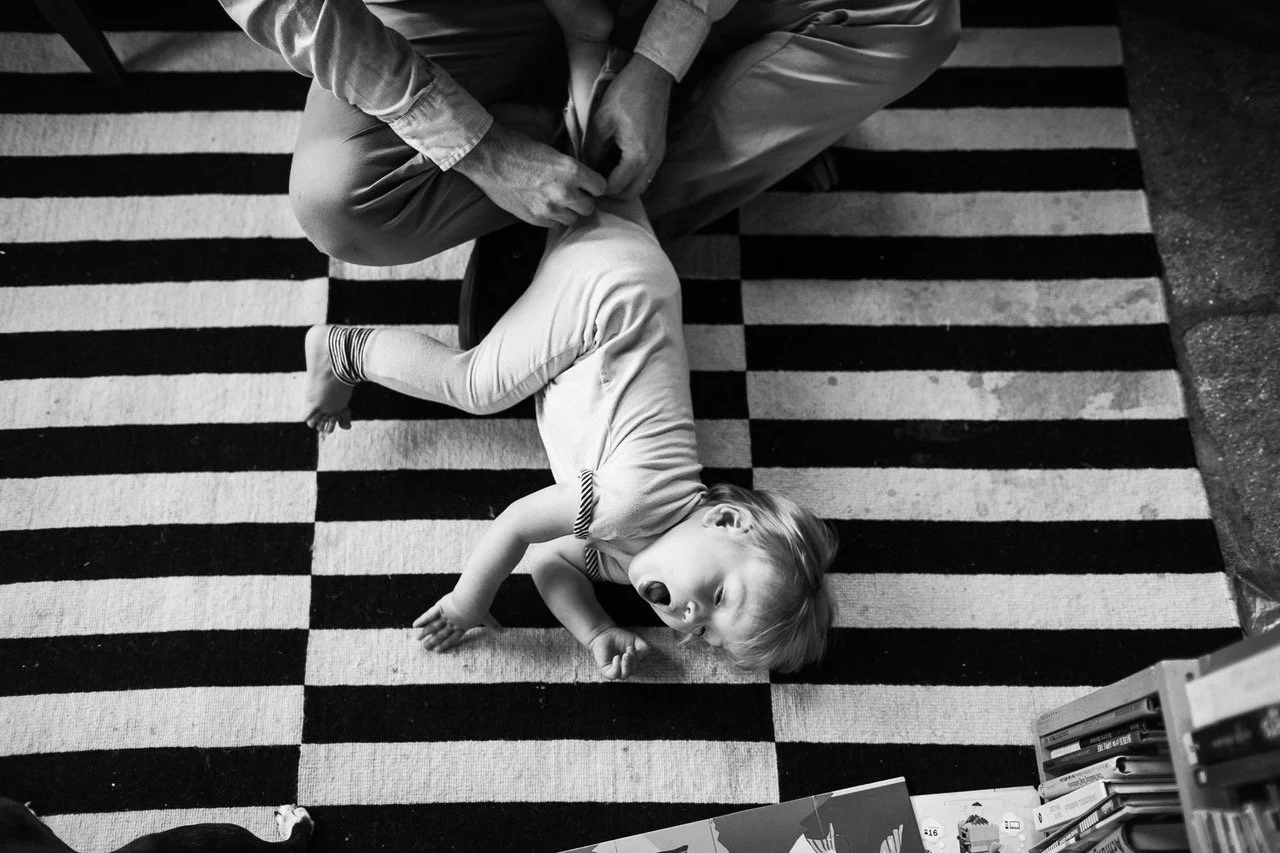 6 good reasons to have your family photoshoot at home • Maryland family photographer Juliette Fradin