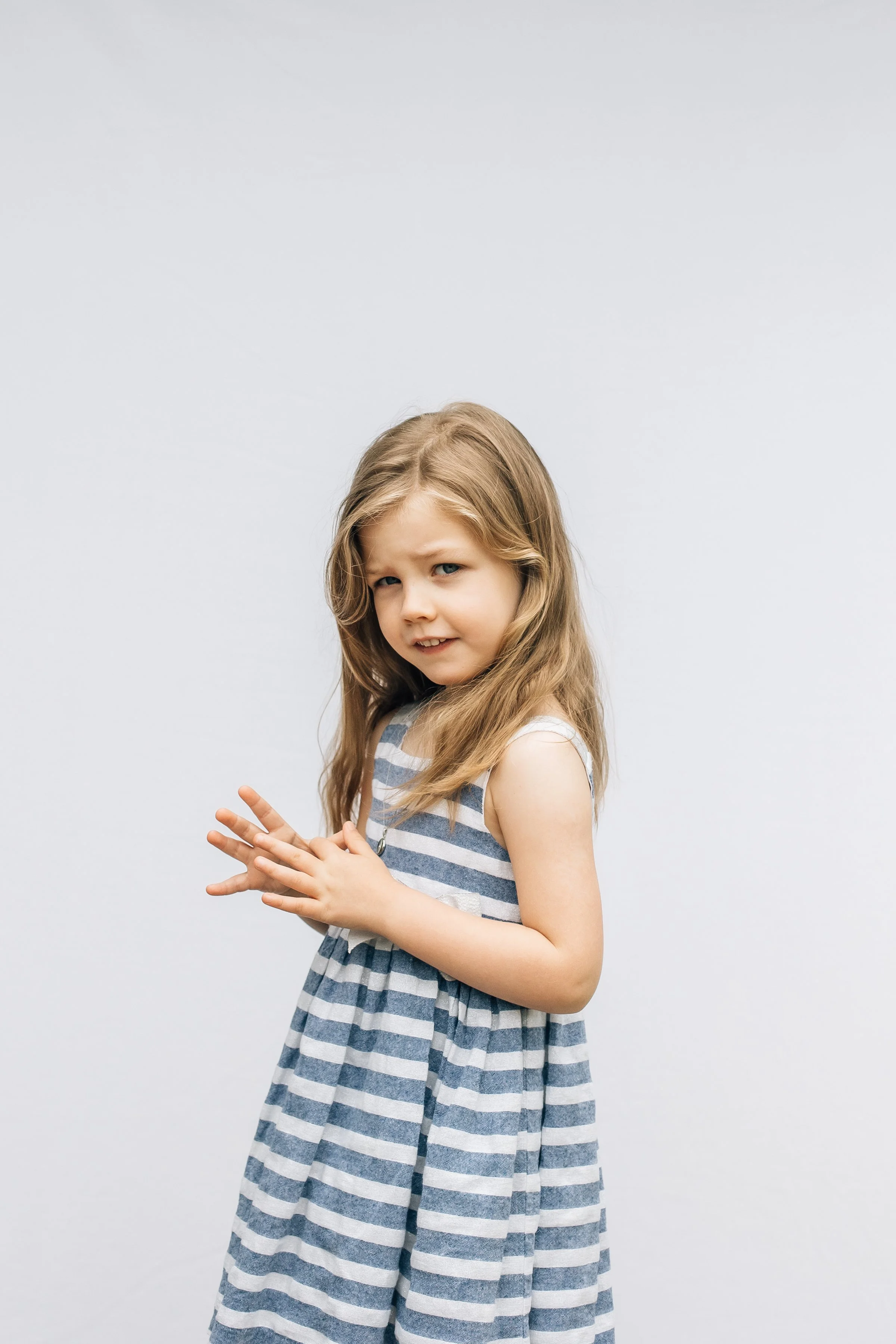 Mini Portraits_Ju23_JFP-06.jpg