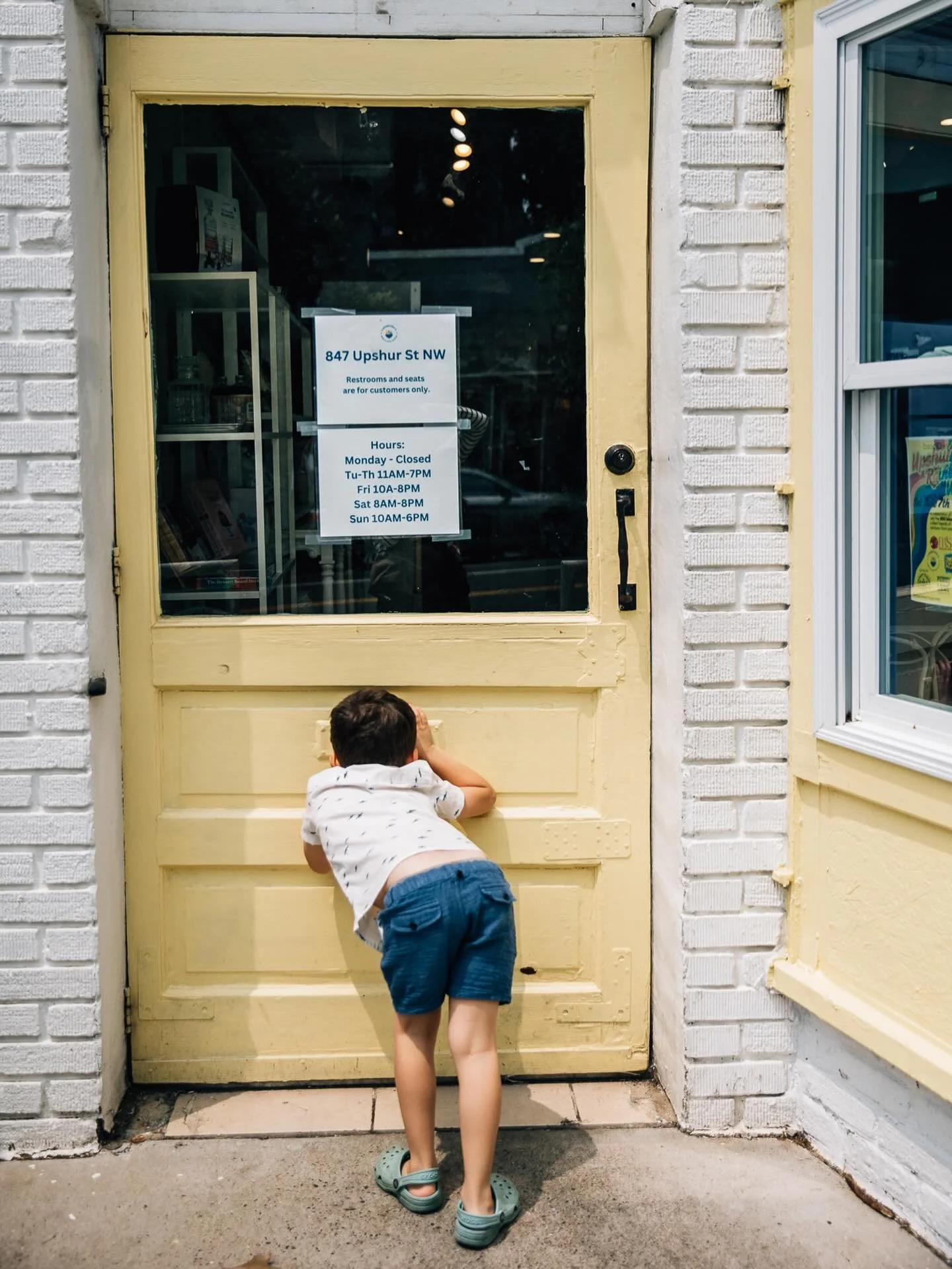 Hey 2026, I see you! Still catching up from 2025 and feeling a bit behind. Post-holiday cleanup and work backlog aren't fun, but I'm diving in 🫣. 
The Photo-fetti Club is now open for new members: 5-minute sign-up and I'm here to take care of the re