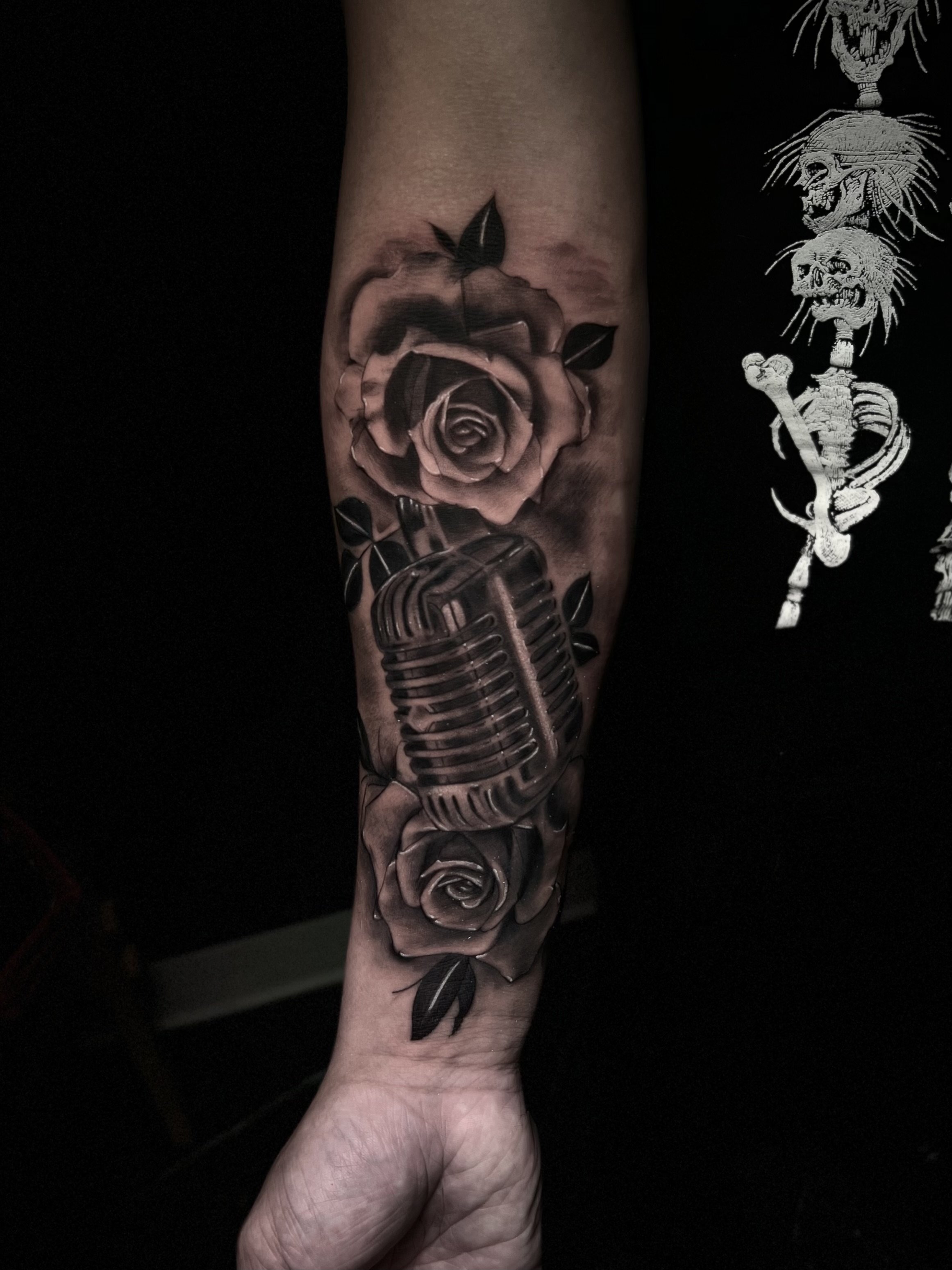 microphone and roses