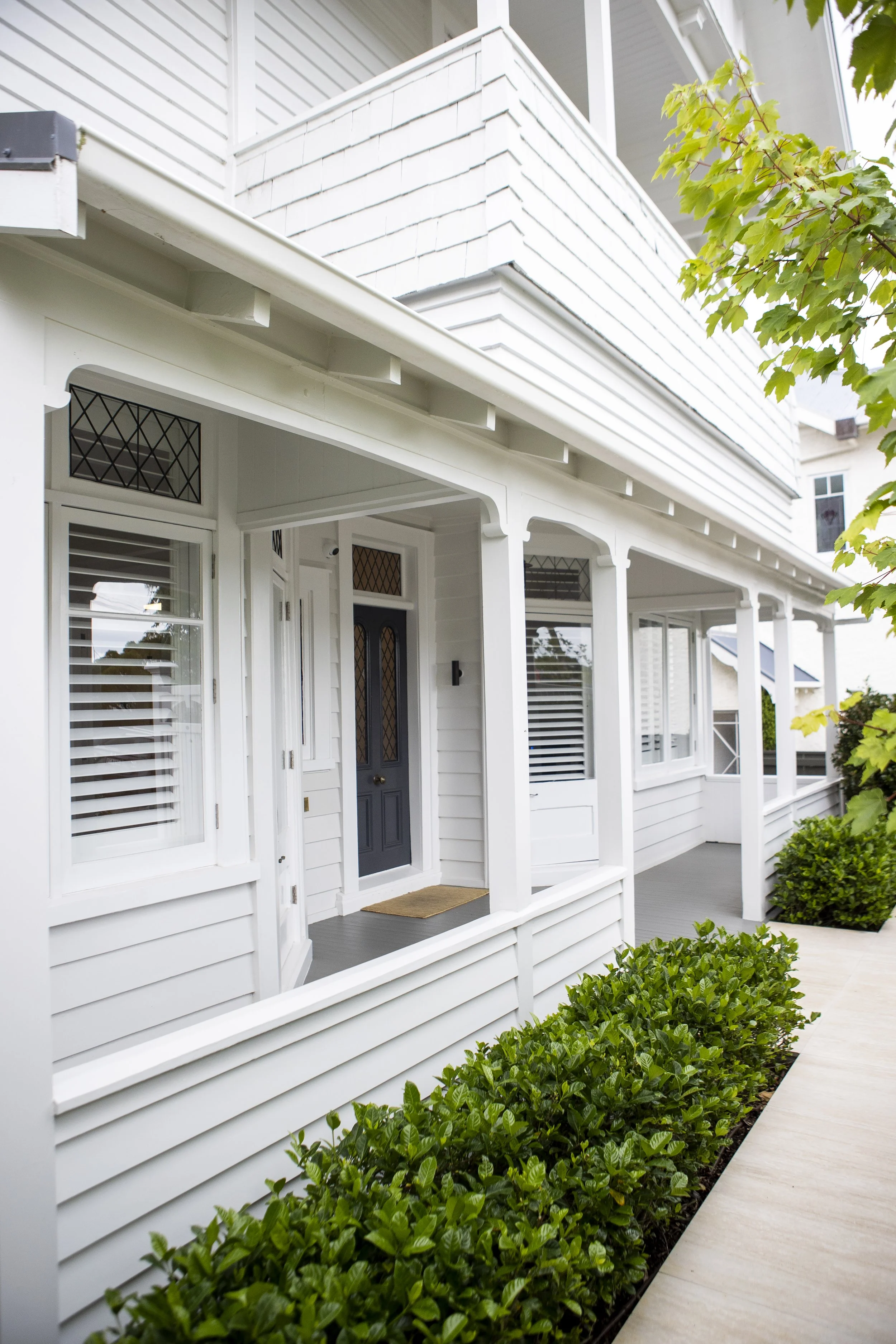 PROFILE PICS 230.jpg