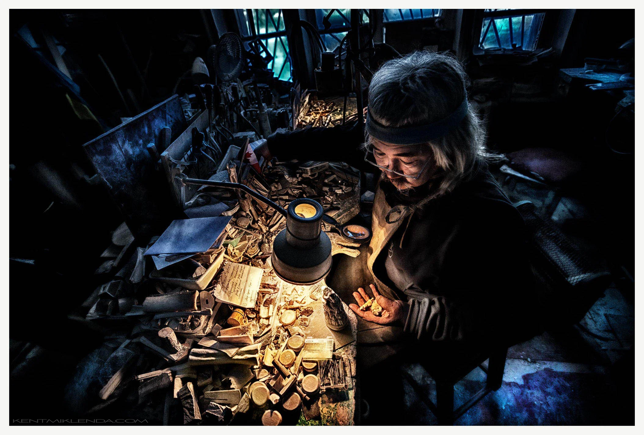 Journeys-into-Russia-Toboslk-Bone-Carving-Master-photo-by-Kent-Miklenda-2048x1365by-KM.jpg