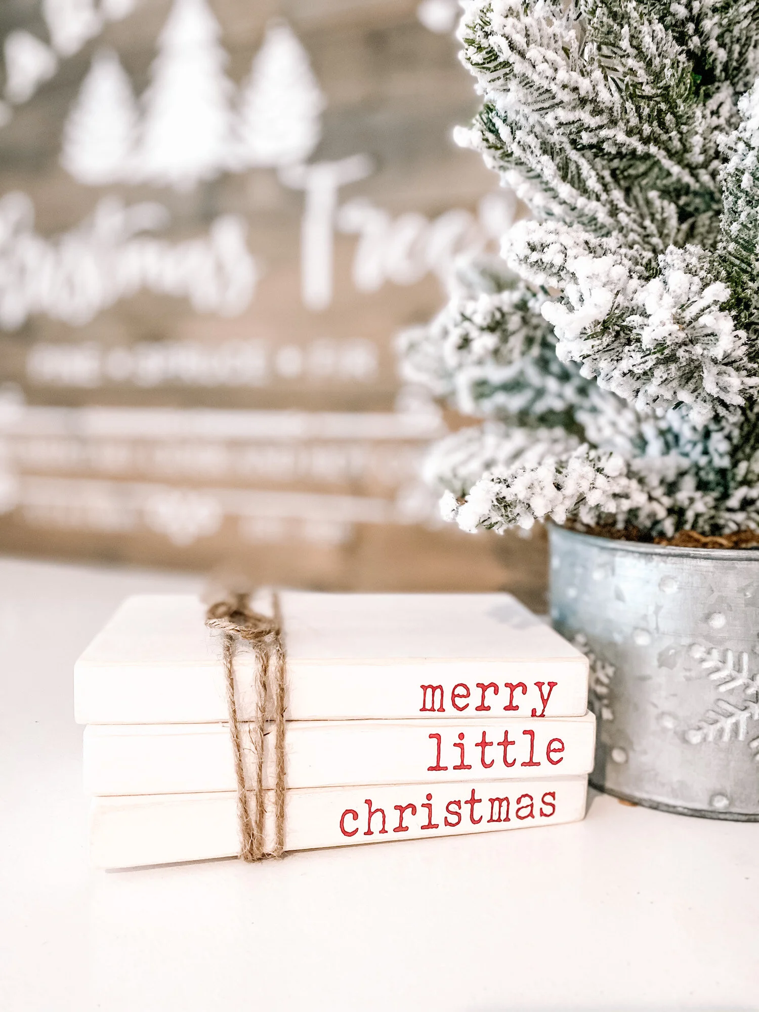 DIY Christmas mini book stack wood.JPG2.JPG