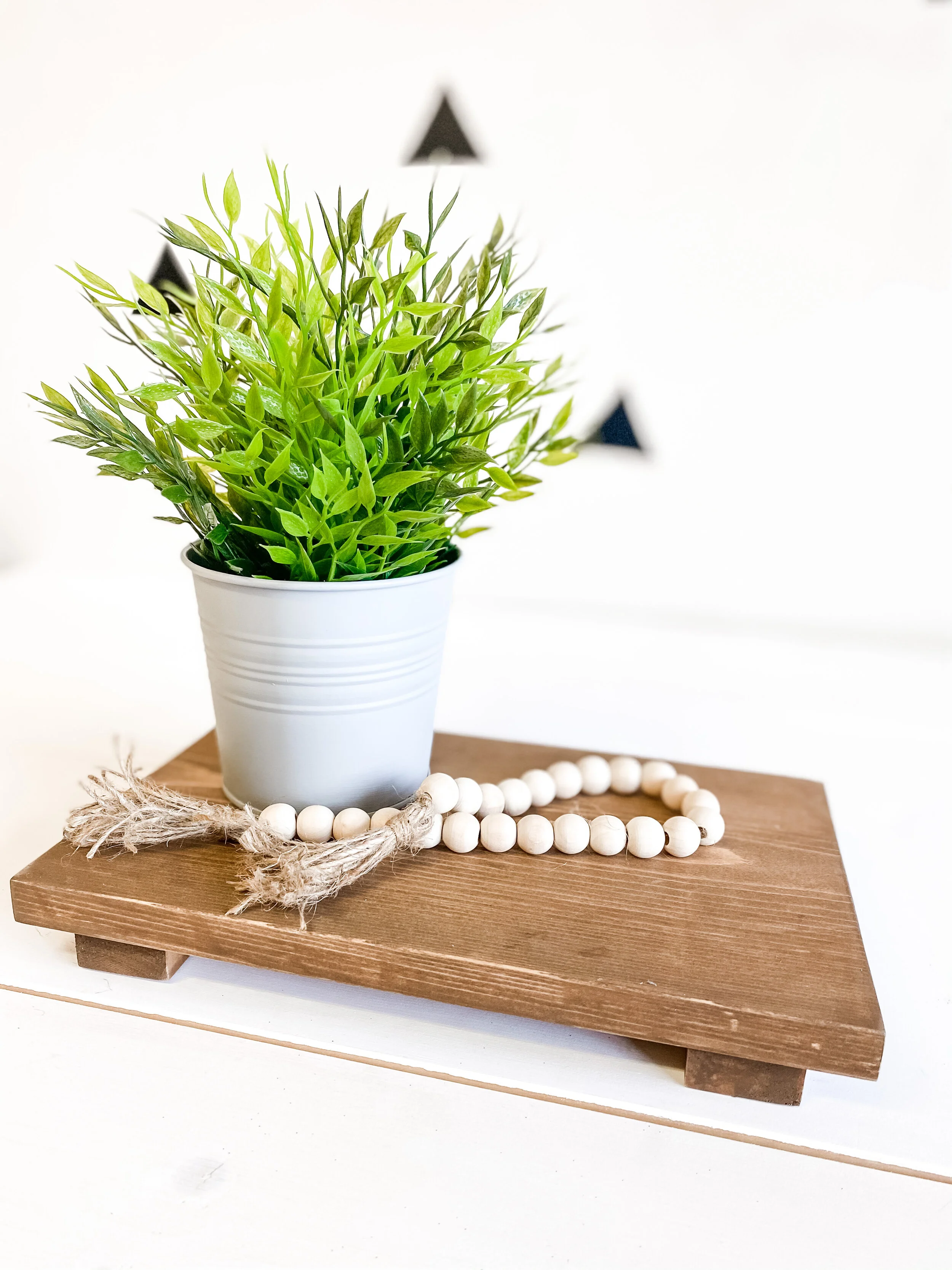 Wooden riser Stand2.JPG