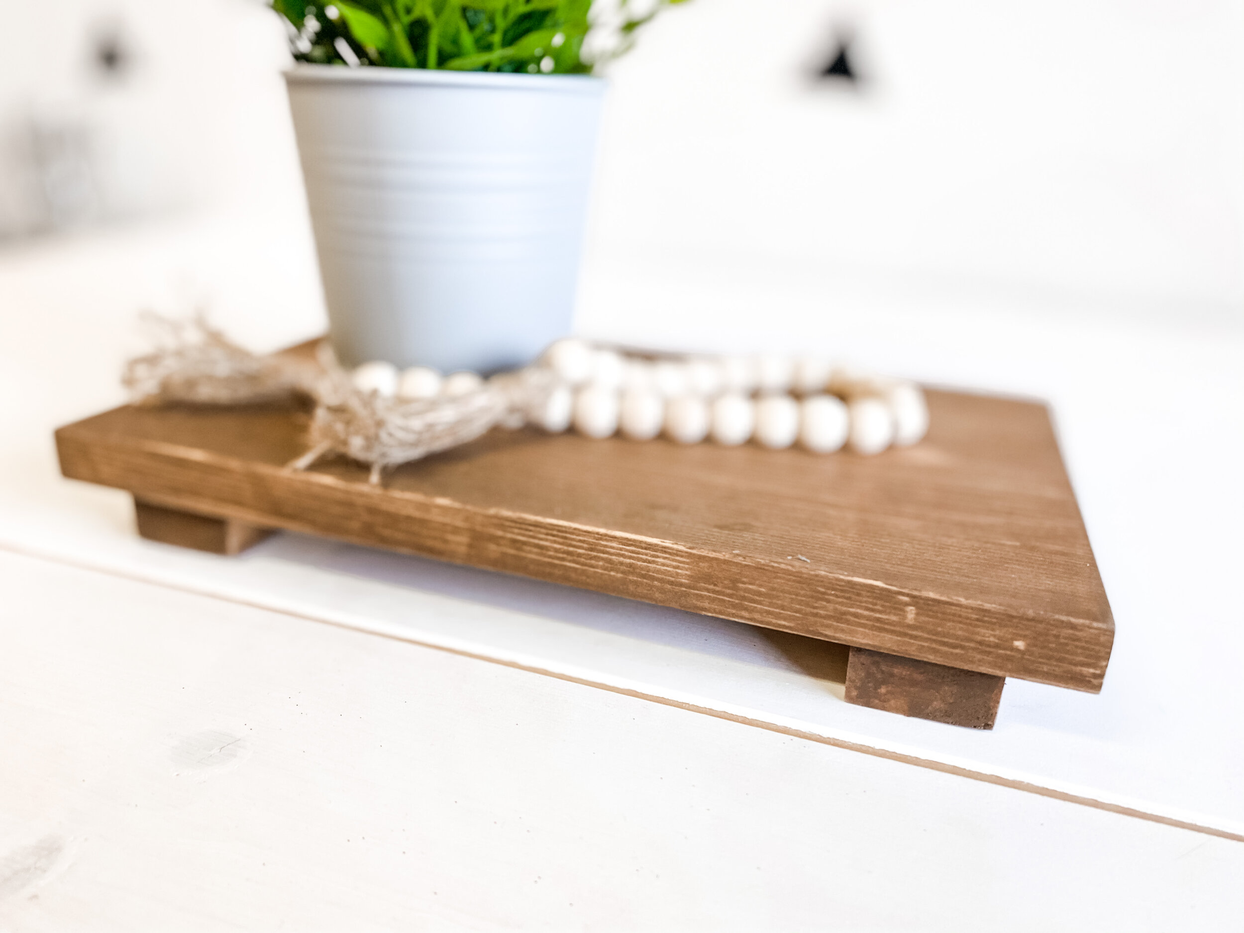 Wooden riser Stand3.JPG