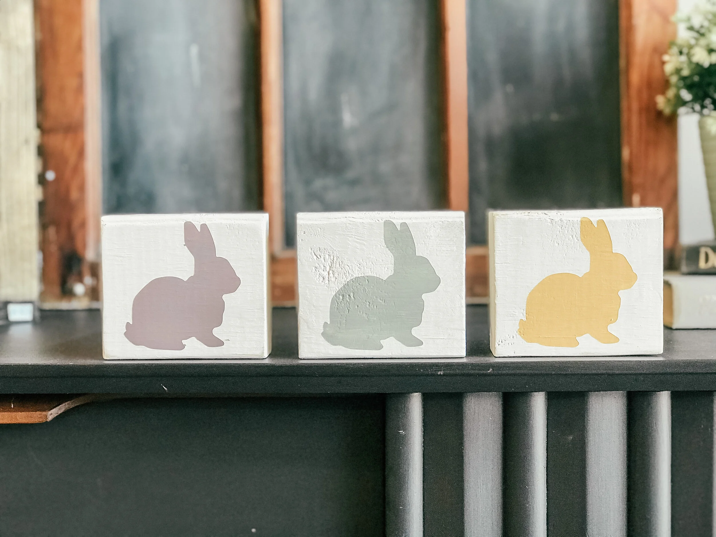 Easter Bunnies Wood Sign Trio Take &amp; Make Kit