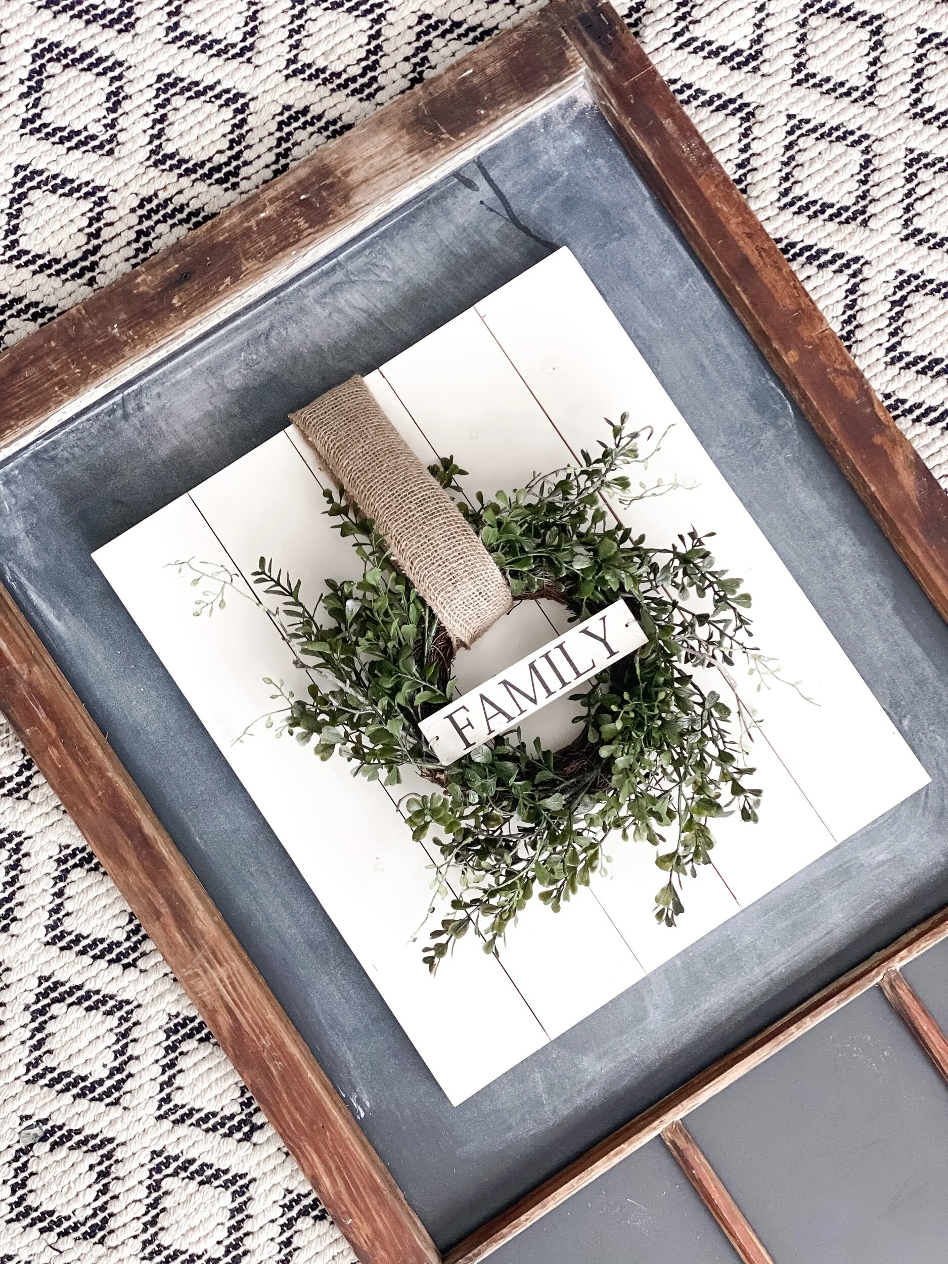 DFDFD054-FD03-4948-8C1D-C8C781BB22D5