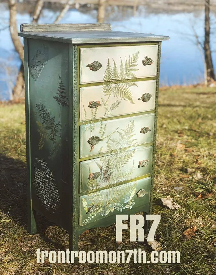 Frond Botanical 3.jpeg