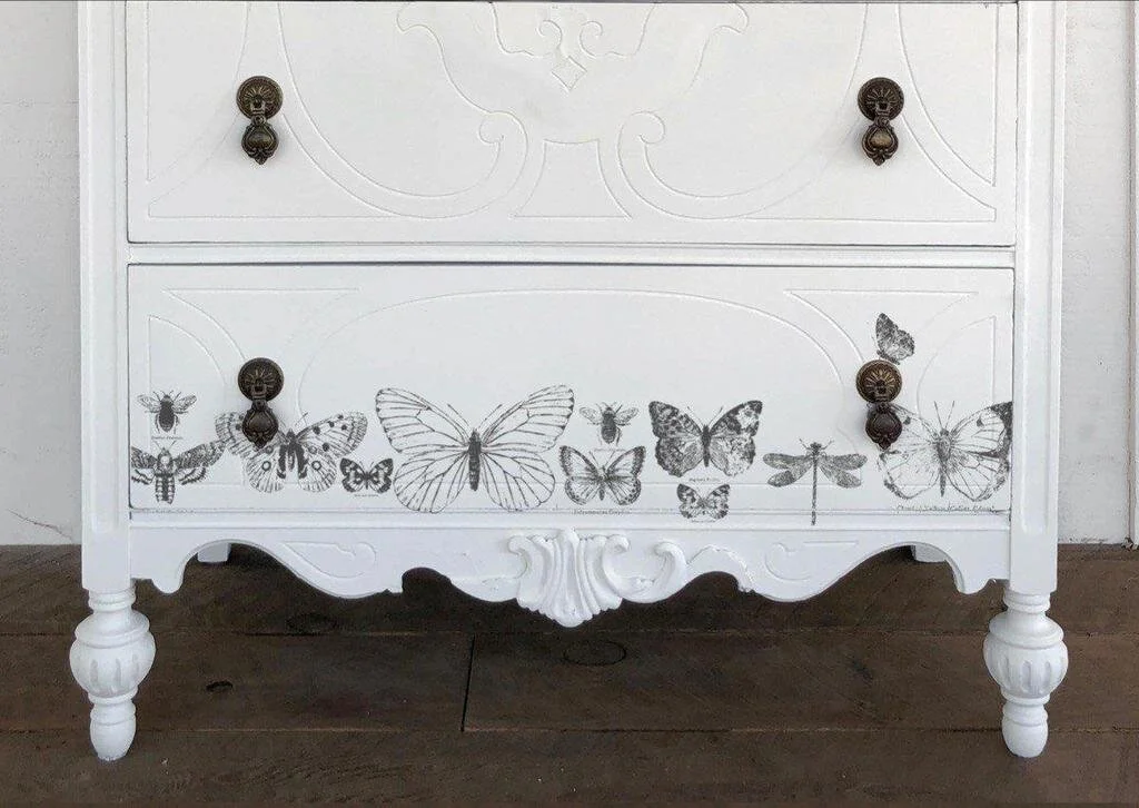 iod-butterflies-decor-stamp-by-iron-orchid-designs-2_1024x1024.jpg