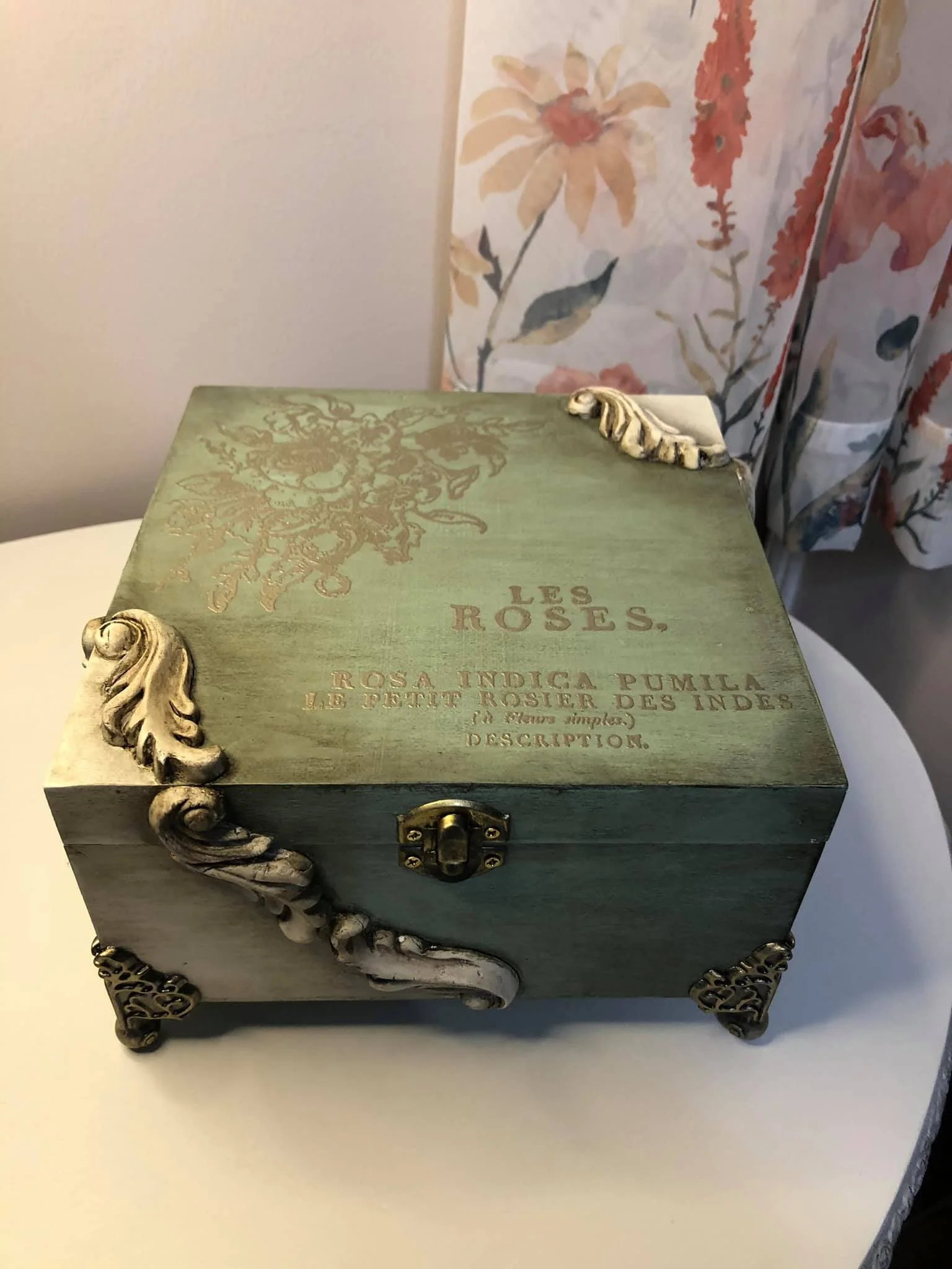 rose toile jewlery  box.jpeg