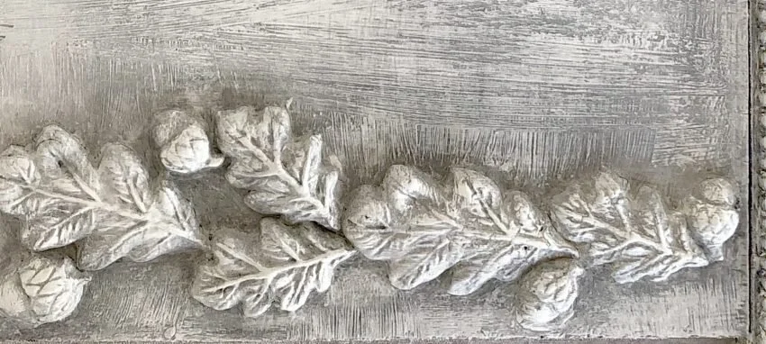 Fleur-de-lis leaves.jpeg