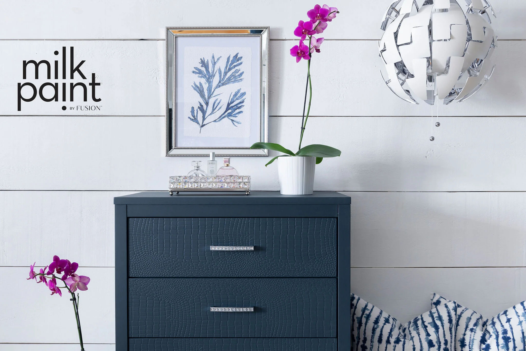 Night_Swim_Fusion_Milk_Paint_Powder_Dresser_HR_200301_5868.jpg