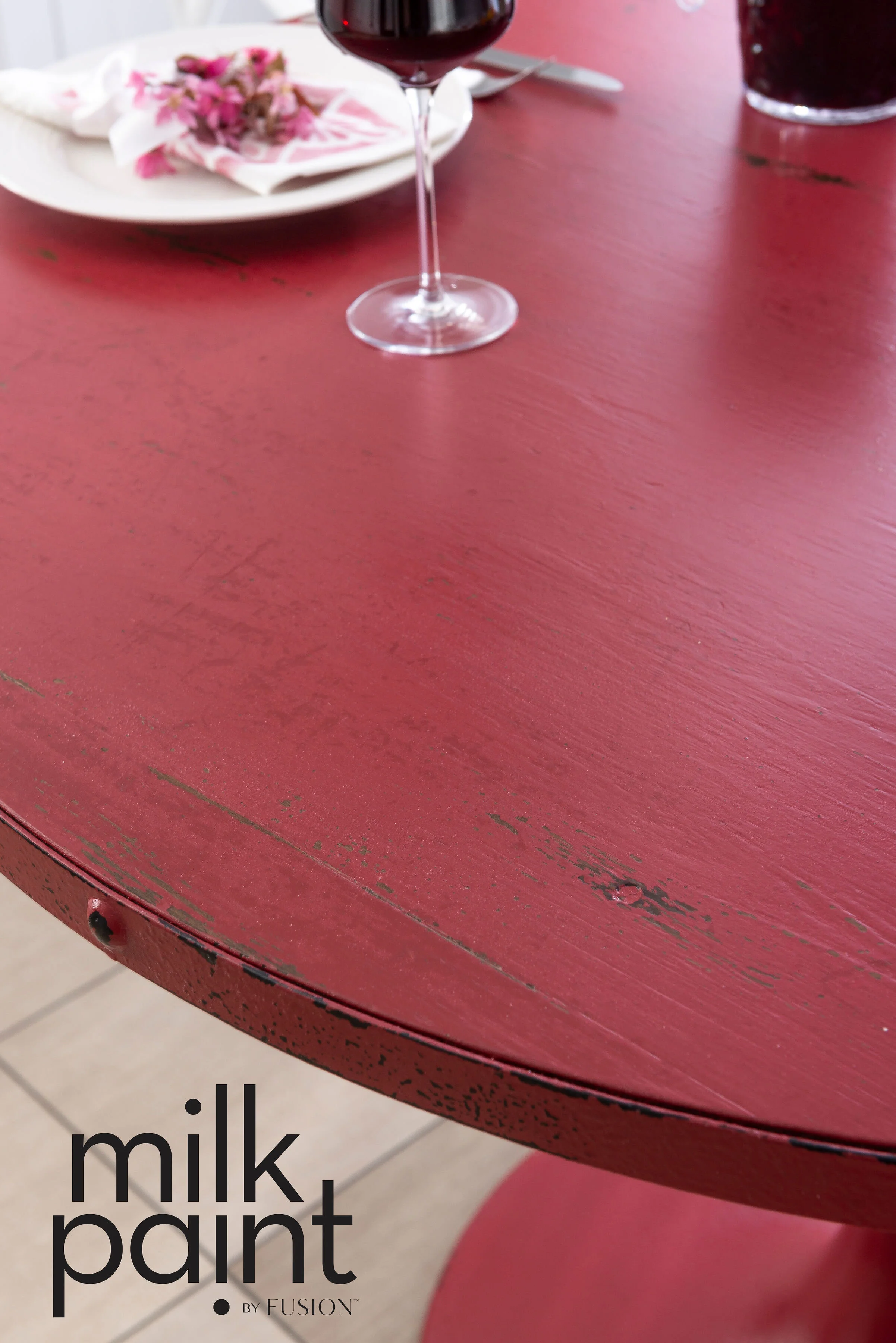 035-Fusion_Milk_Paint_Powder_Sangria_HR_210510_0423(1).jpg