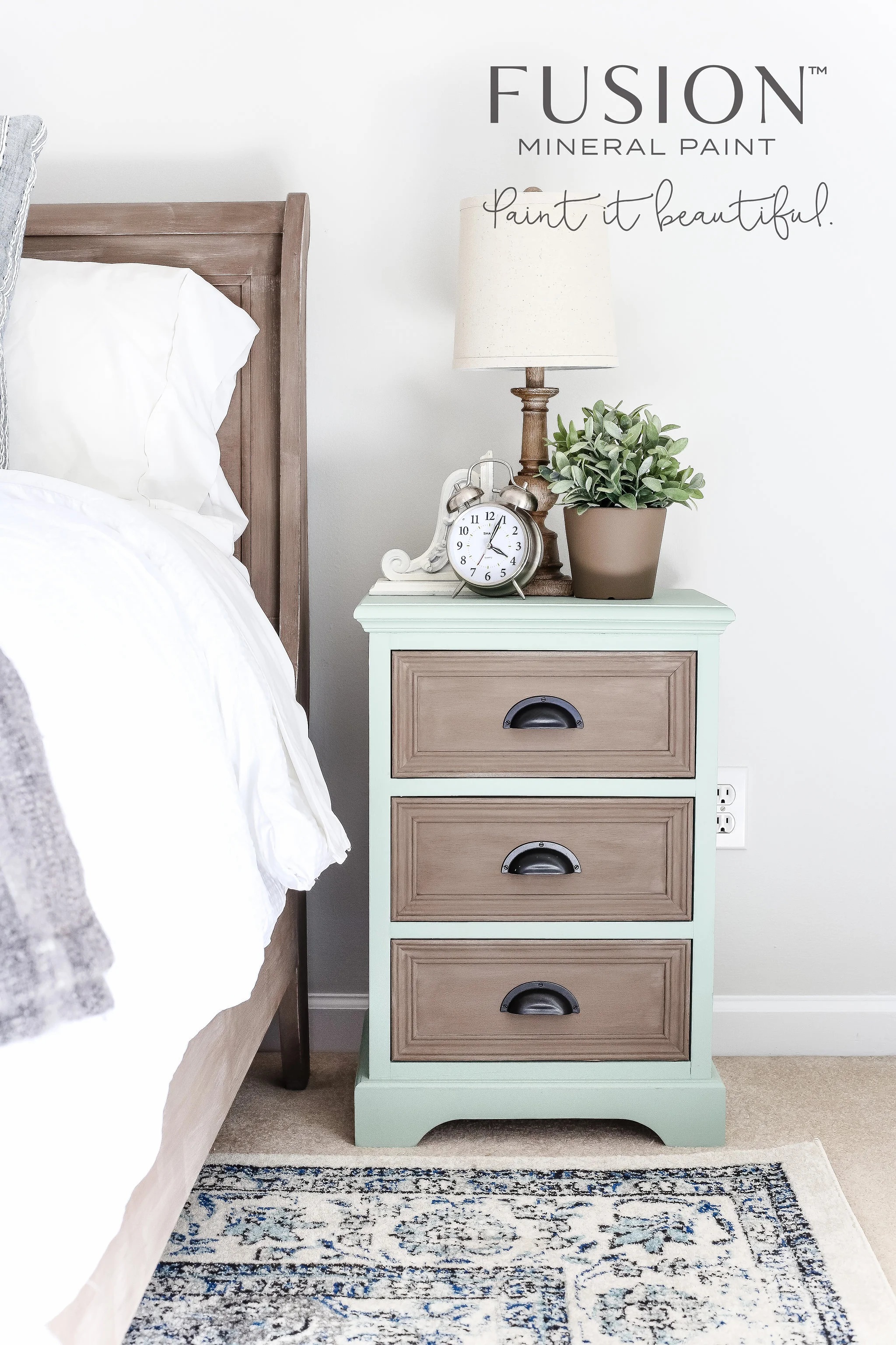 BrookTwoToneNightstandsMakeover(1of5)-2.jpg