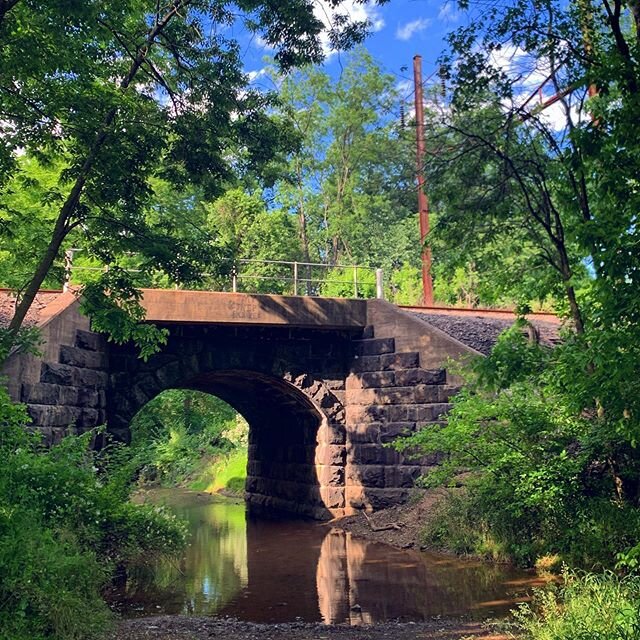 A little detour on our bike ride to enjoy the beautiful train bridge