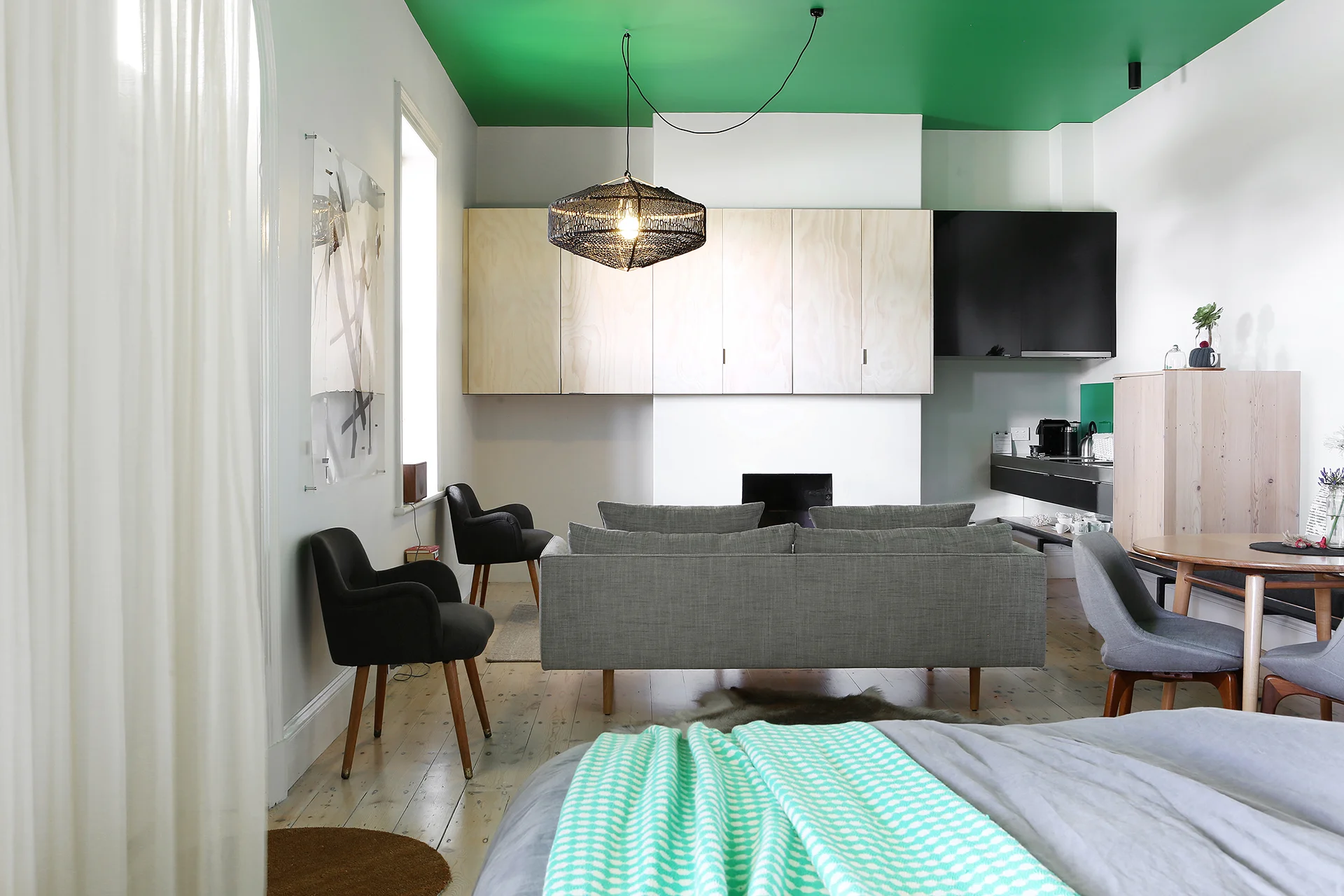 Suite #1