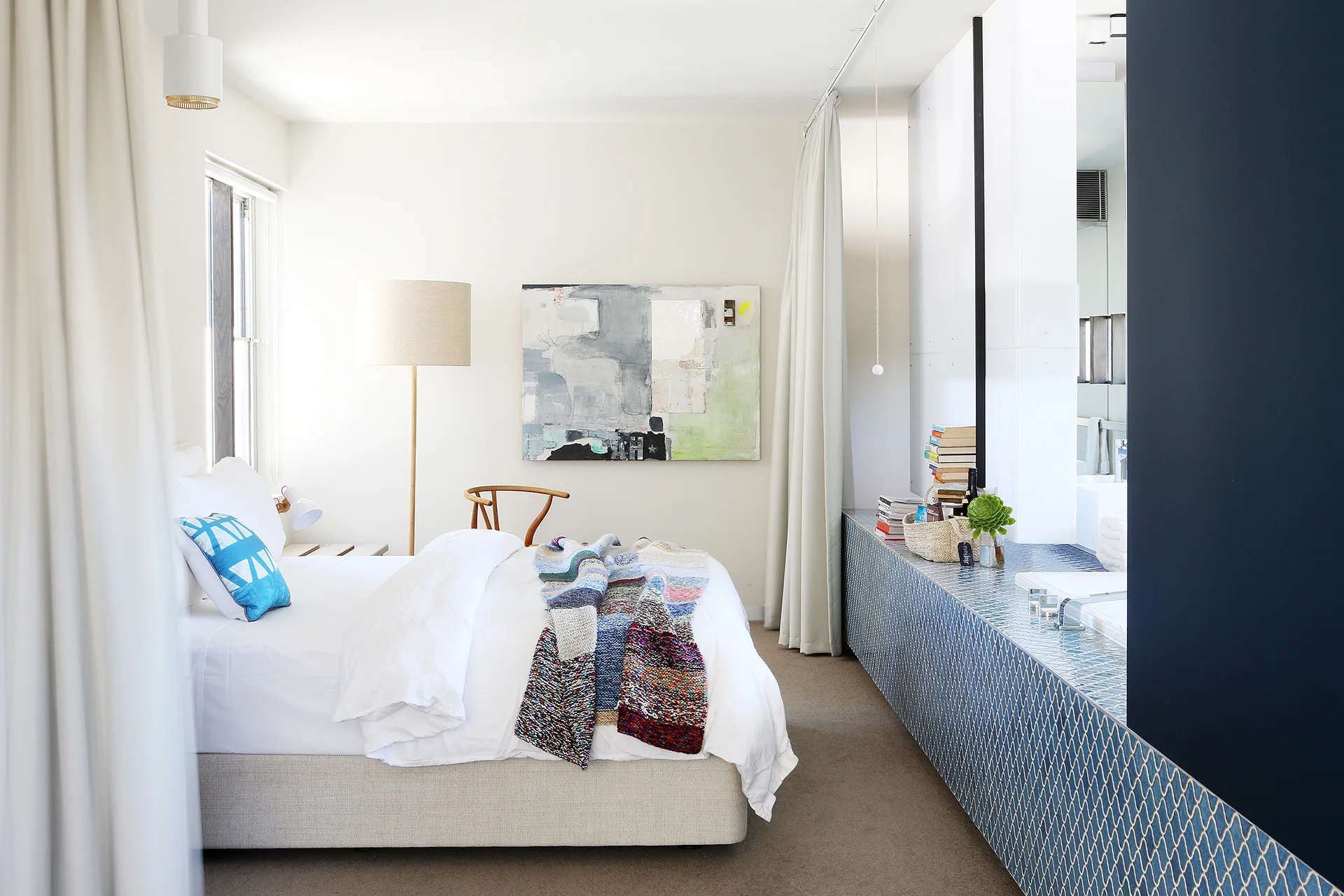 Suite #4