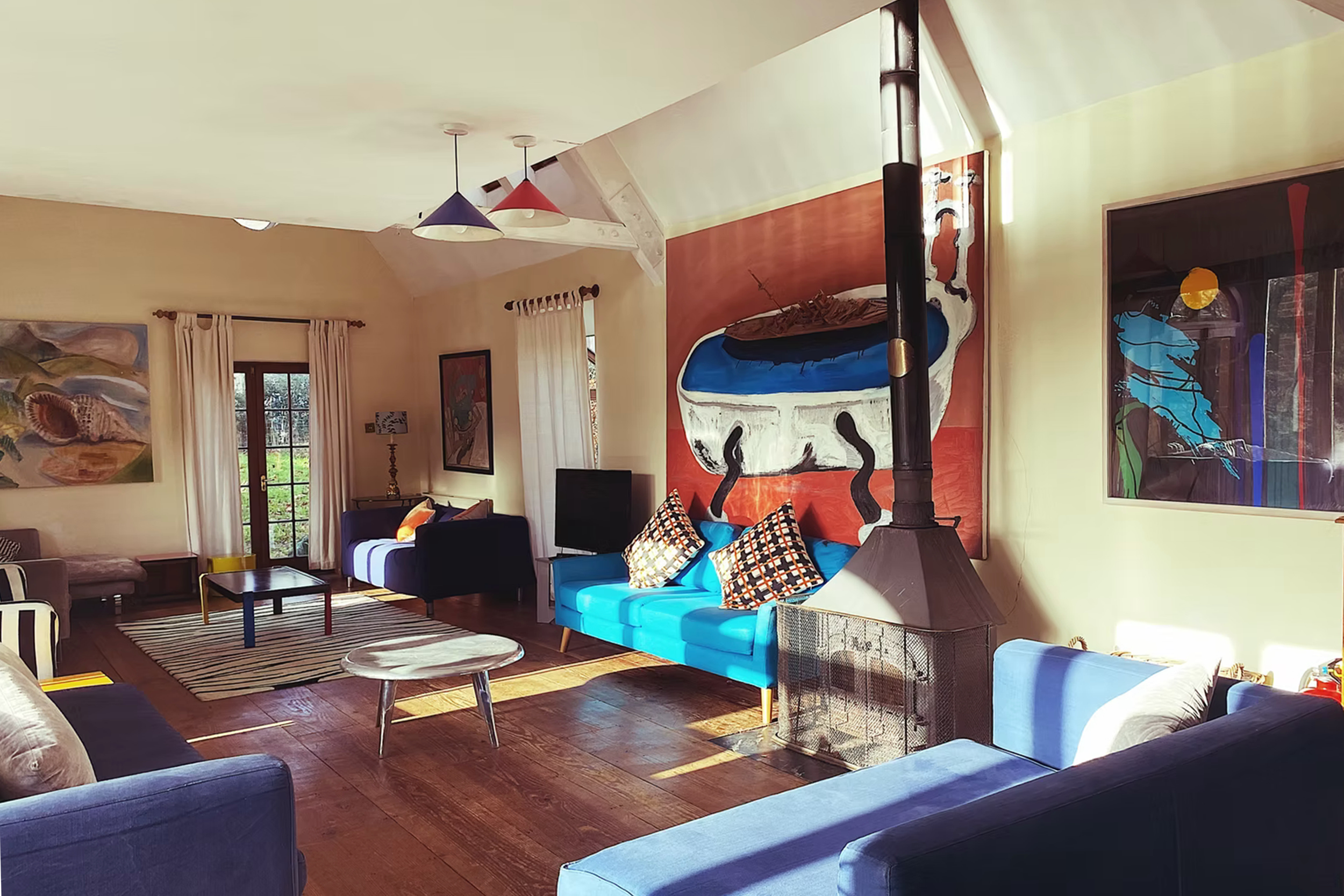 Bridport-Retreats_0003_Bridport-Retreats-9.png