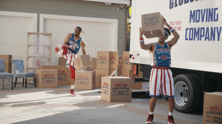 GEICO - People You Should Know - Movers-high.gif