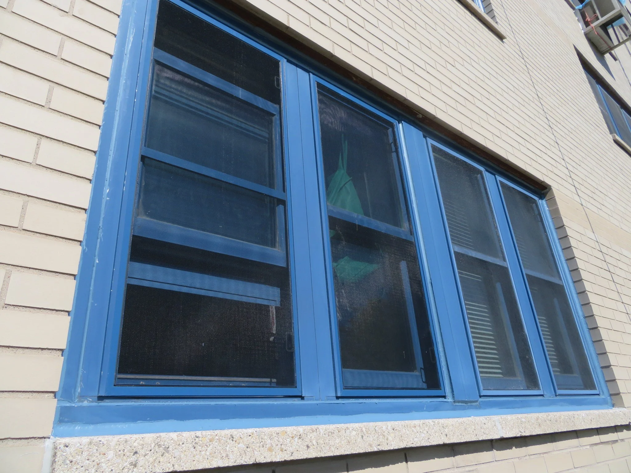 Window Sealant Replacement