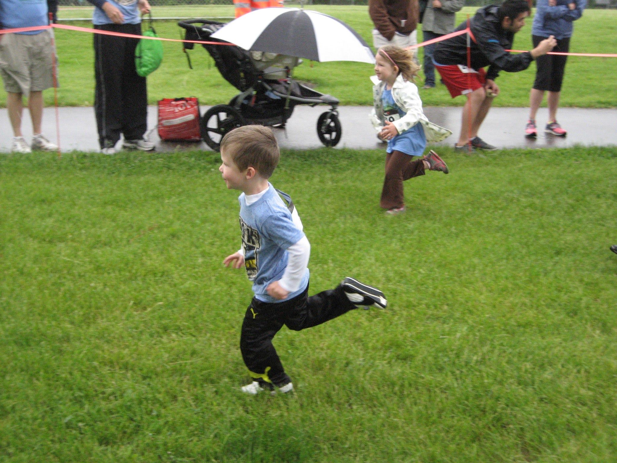 Luke running the Kids Dash!