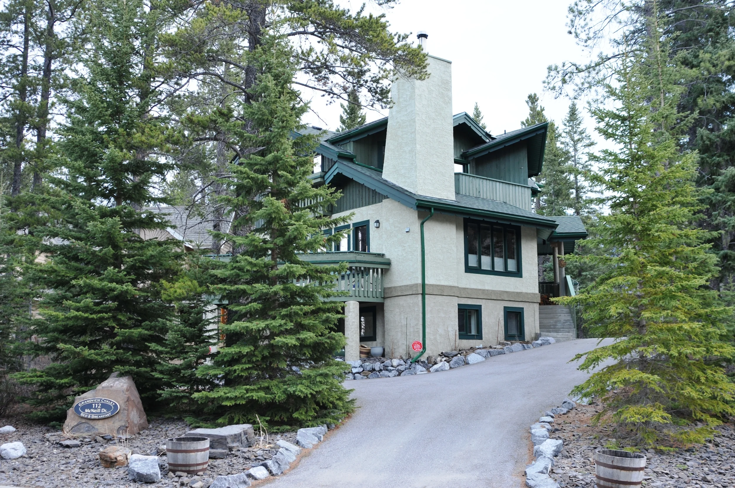 Grandview Chalet Bed & Breakfast