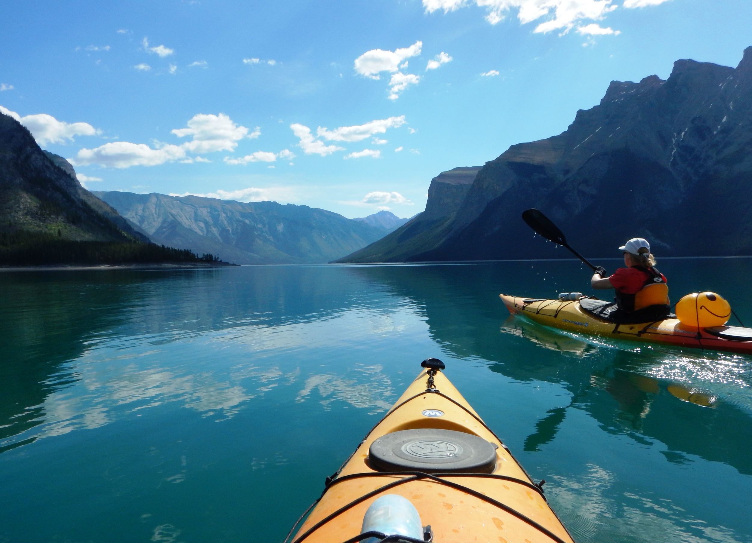 Paddling Minnewanka