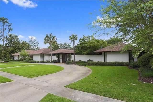 john j. desmond designed residence 1415 Ellis Drive, hammond, la