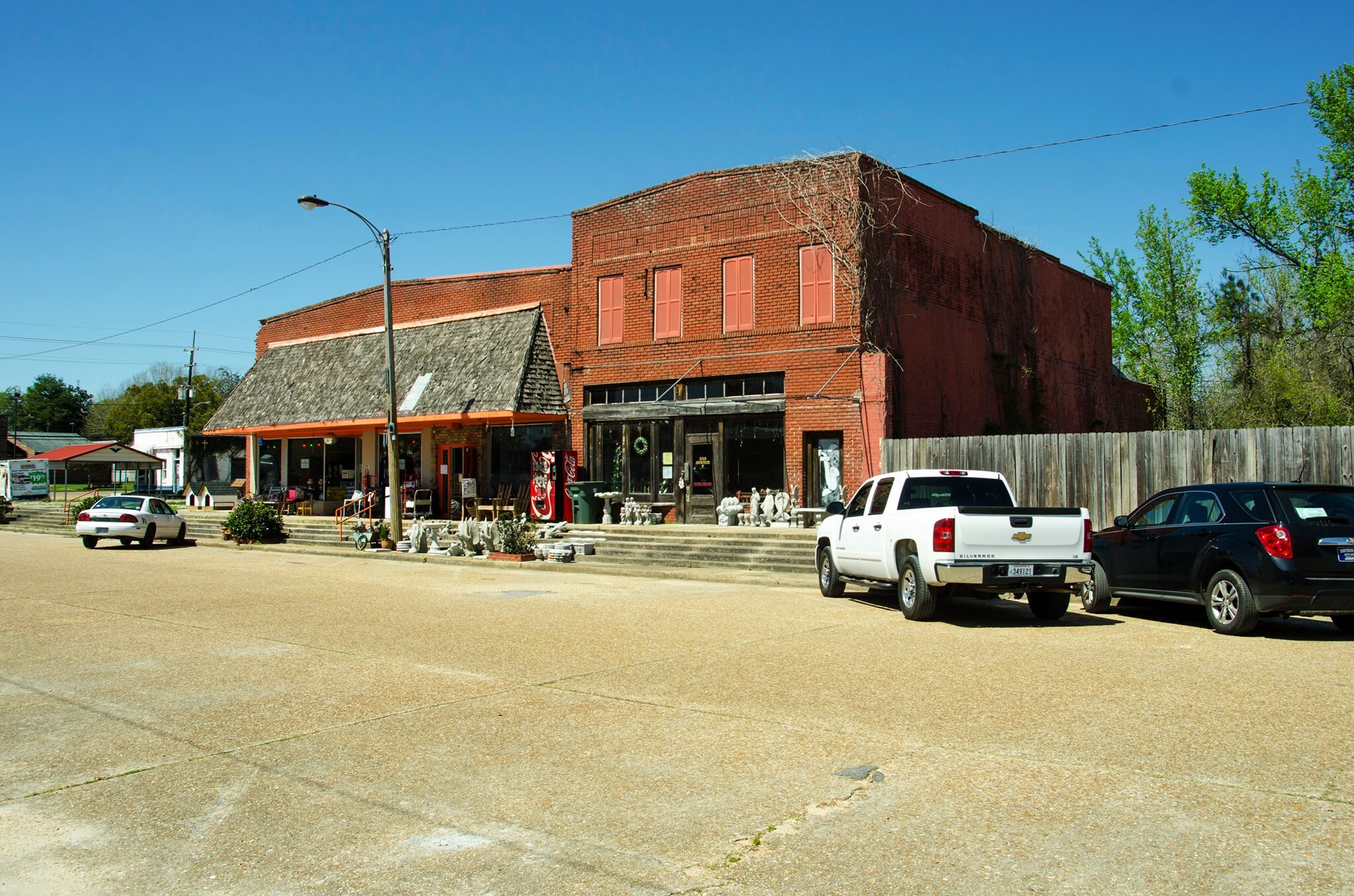 Tangi 150 Instagram Campaign — Hammond Historic District