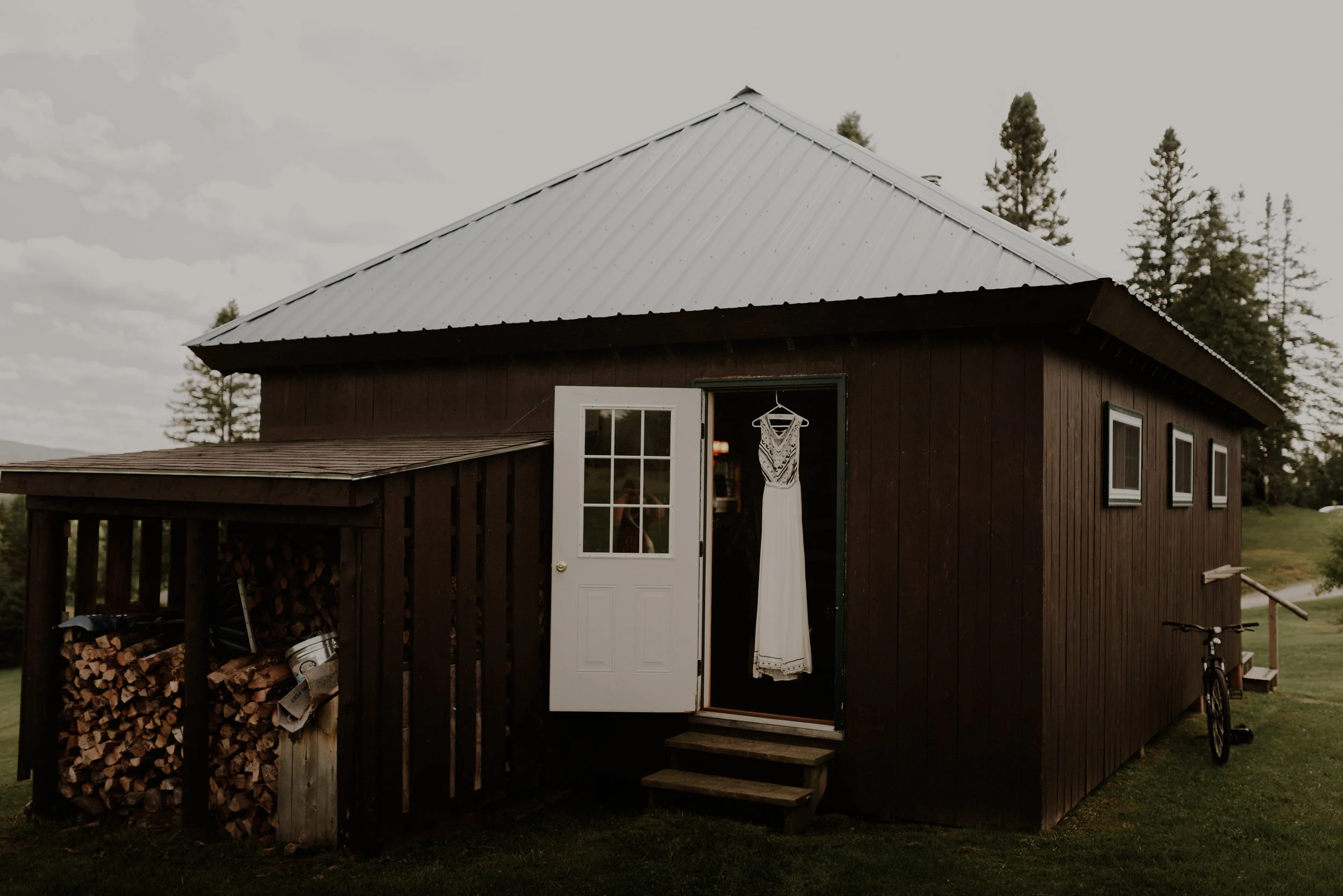 wild-souls-studio-craftsbury-vermont-summer camp-wedding-30.jpg
