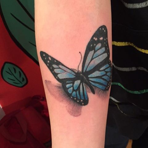 Chris, @killabunzz, did this #little #banger. A few days ago. Don't forget to stop by #dinosaurstudiotattoo and book an #appointment with him before he gets #bookedup.
#butterfly #insect #butterflytattoo #insecttattoo #arm #armtattoo #forearmtattoo #realistic #realistictattoo #blue #bluebutterfly #girly #girlytattoo #tat #custom #customtattoo #waukeganillinois #waukegan #lakecountyil #chicagotattooartist #chicago #lakemichigan #navy #greatlakesnavalbase