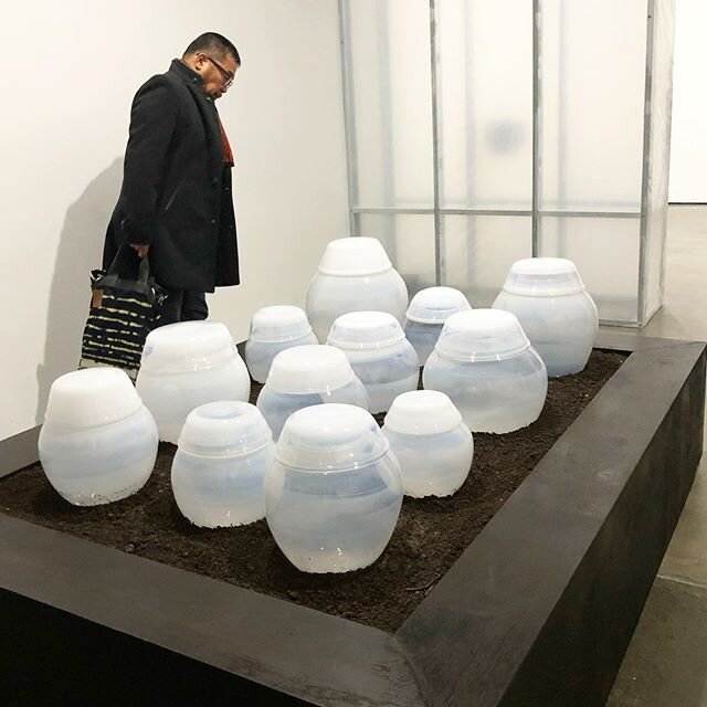 Emerging Korean artist, Tiffany Jaeyeon Shin&rsquo;s (b. 1993) exhibition titled Onggi, at Doosan Art Lab in New York is comprised of impermeable glass blown Korean vases, traditionally made with porous earthware for fermenting food which dates back 