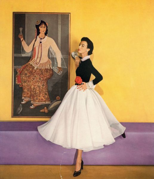 One of the only larger version of her fashion and art photos that I found in my (admittedly not that in depth) online searches.