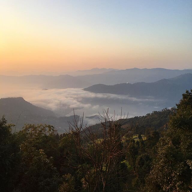 Sunrise in Pokhara at Sarangkot #nepal #pokhara