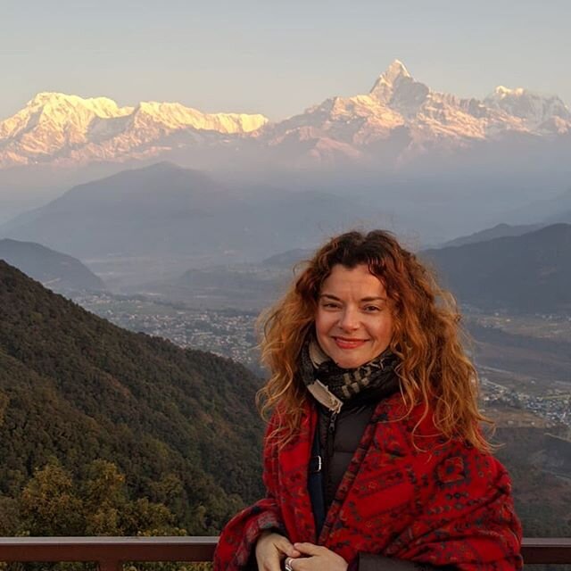 Sunrise in the Himalayas #nepal #pokhara 📷 @panurgical