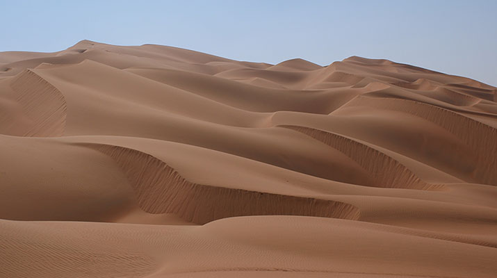 Competition for the Amargosa Dune Sea: The Rub' al Khali, meaning "empty quarter" in Arabic, is the largest sand desert in the world, covering more than 250,000 square-miles on the Arabian Peninsula. Photo by Nepenthes , 2012, CC BY-SA 3.0 .