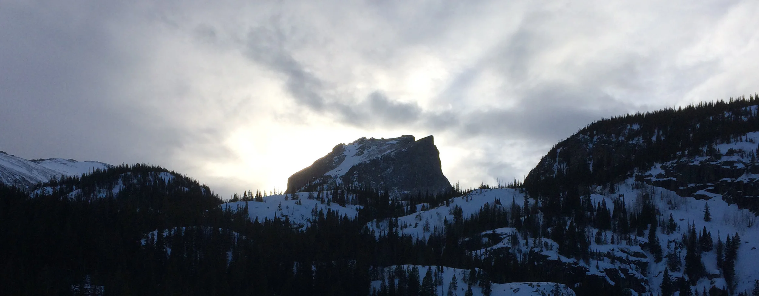 hallett-peak.jpg