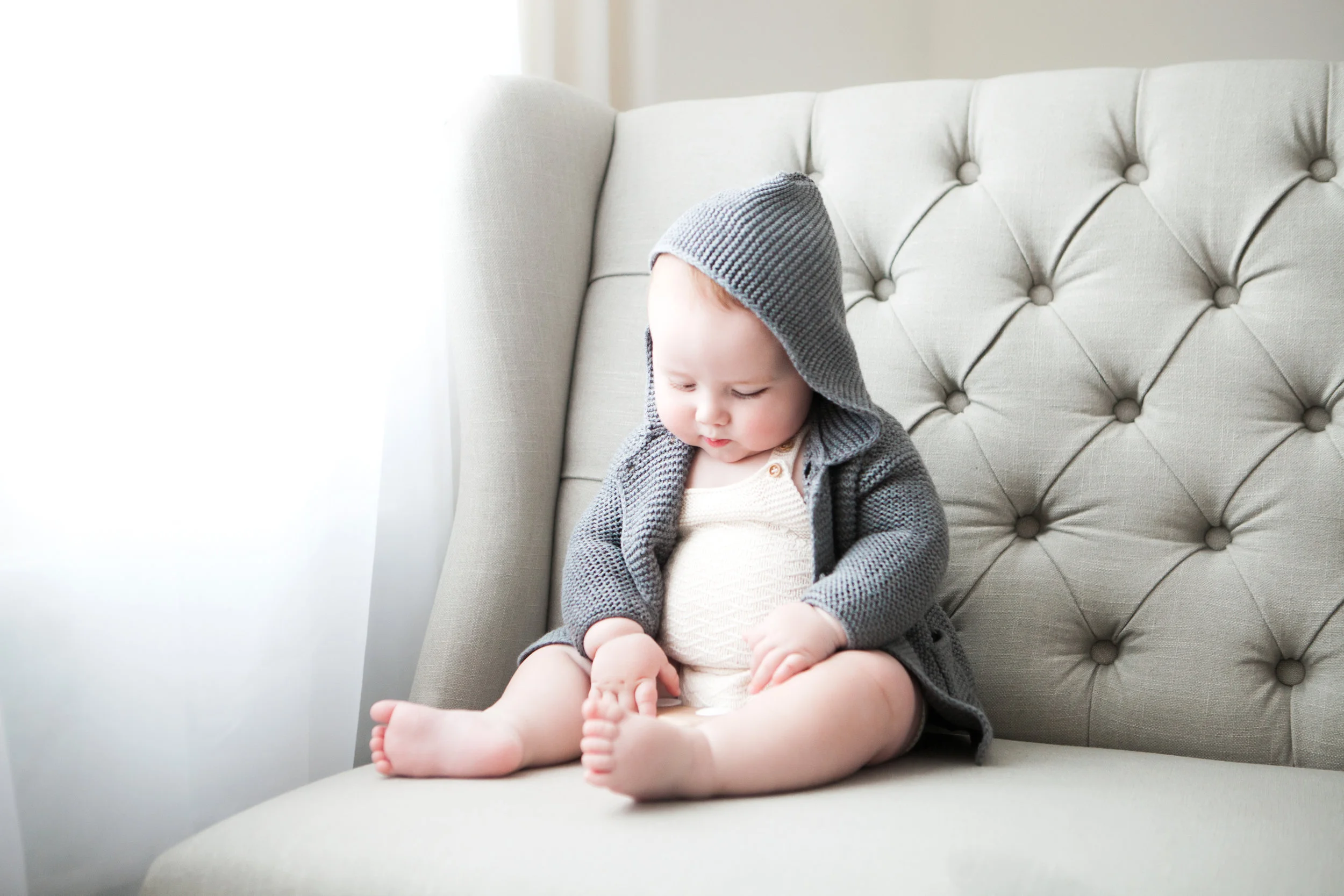Why hire a professional baby photographer?