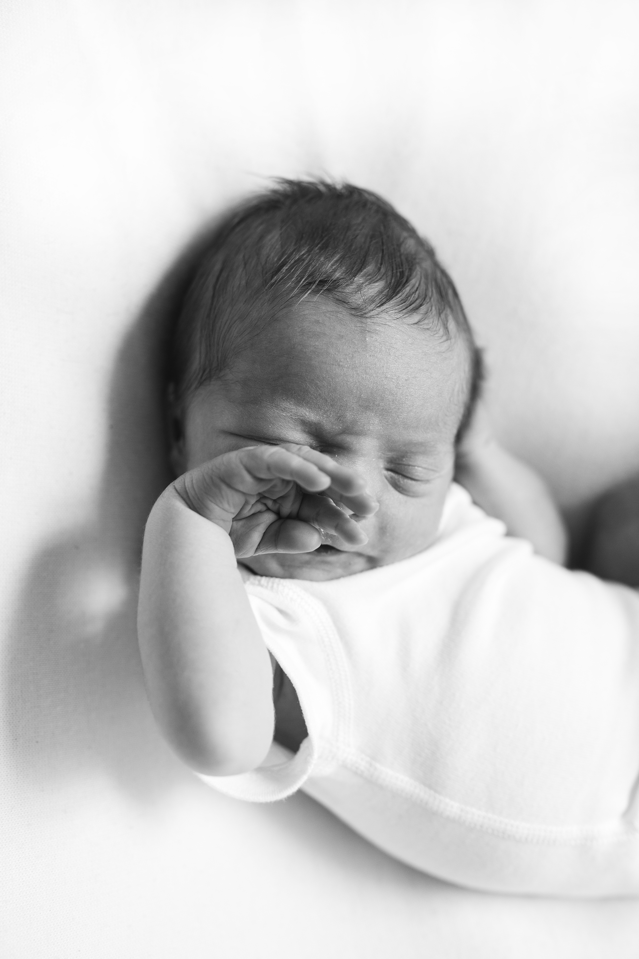 natural-newborn-photos-nottinghamshire.png